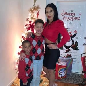 Meet your Posher, Gigi diaz